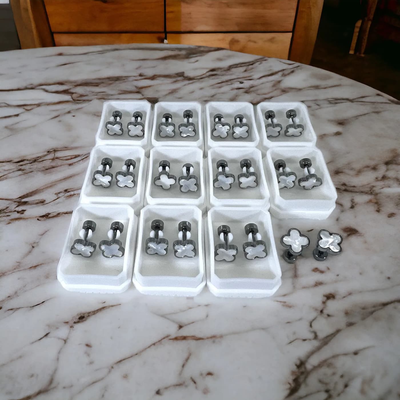 pack 24 abridores flor blanca