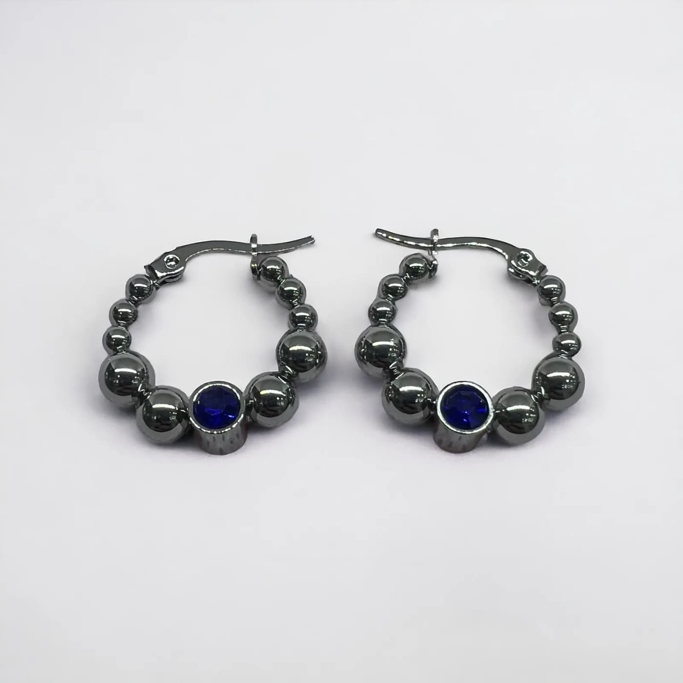 Aritos plata con joya azul (20mm)
