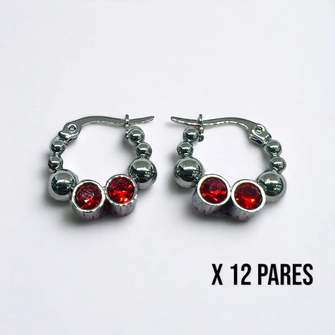Pack 12 aritos plata con joya rojo (20mm)