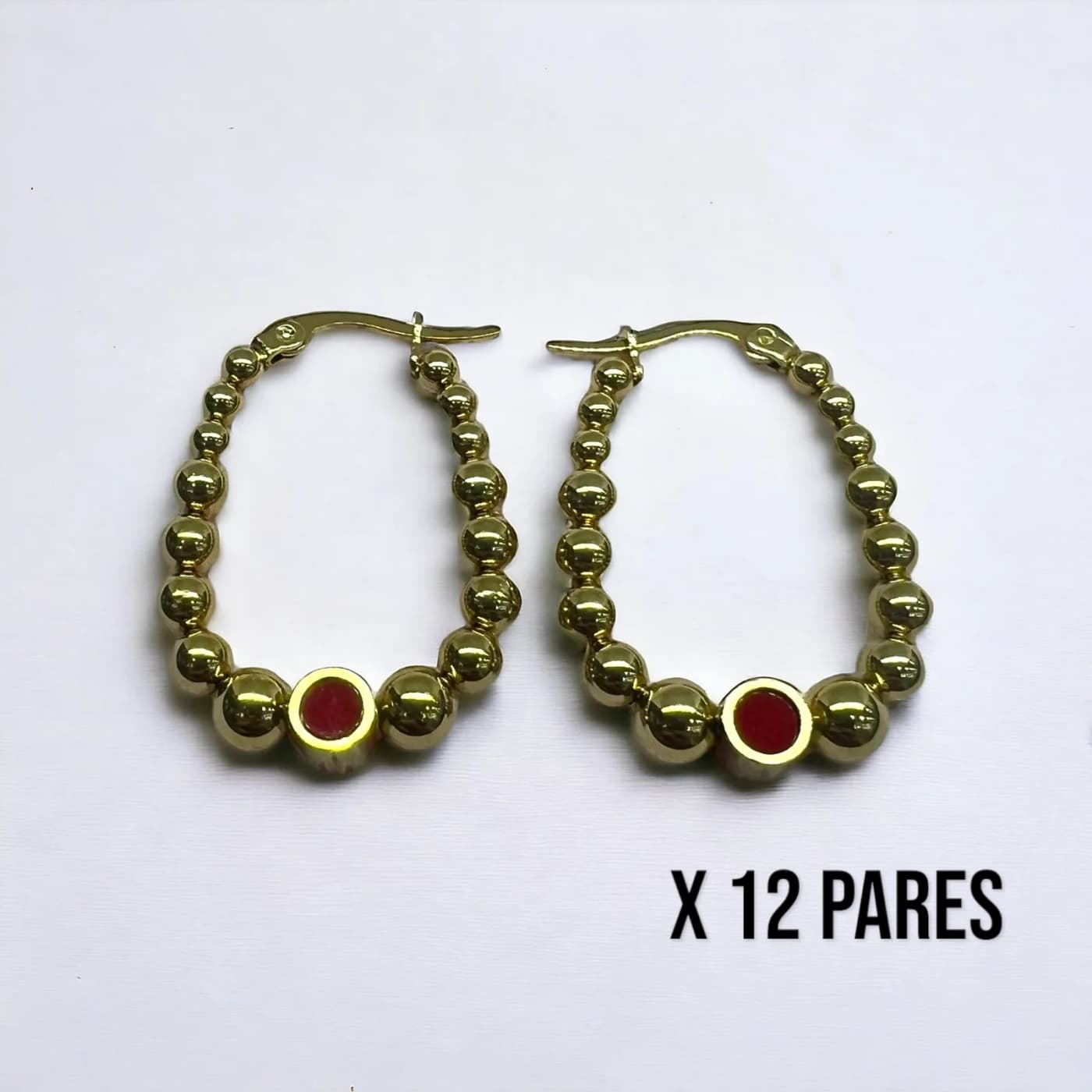 Pack 12 aritos dorado con joya rojo mate (30mm)