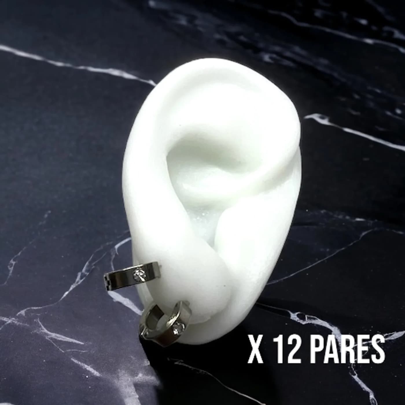 Pack 12 aritos plateados con joyas
