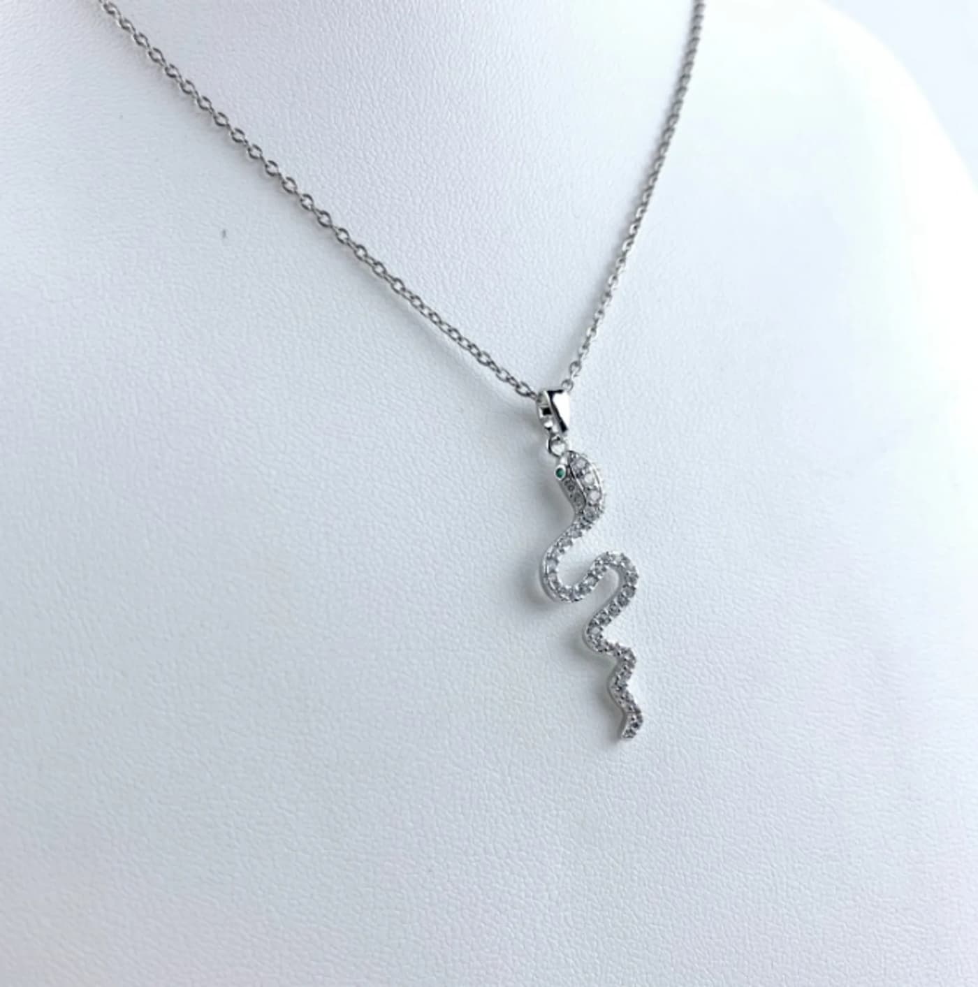 collar serpiente p