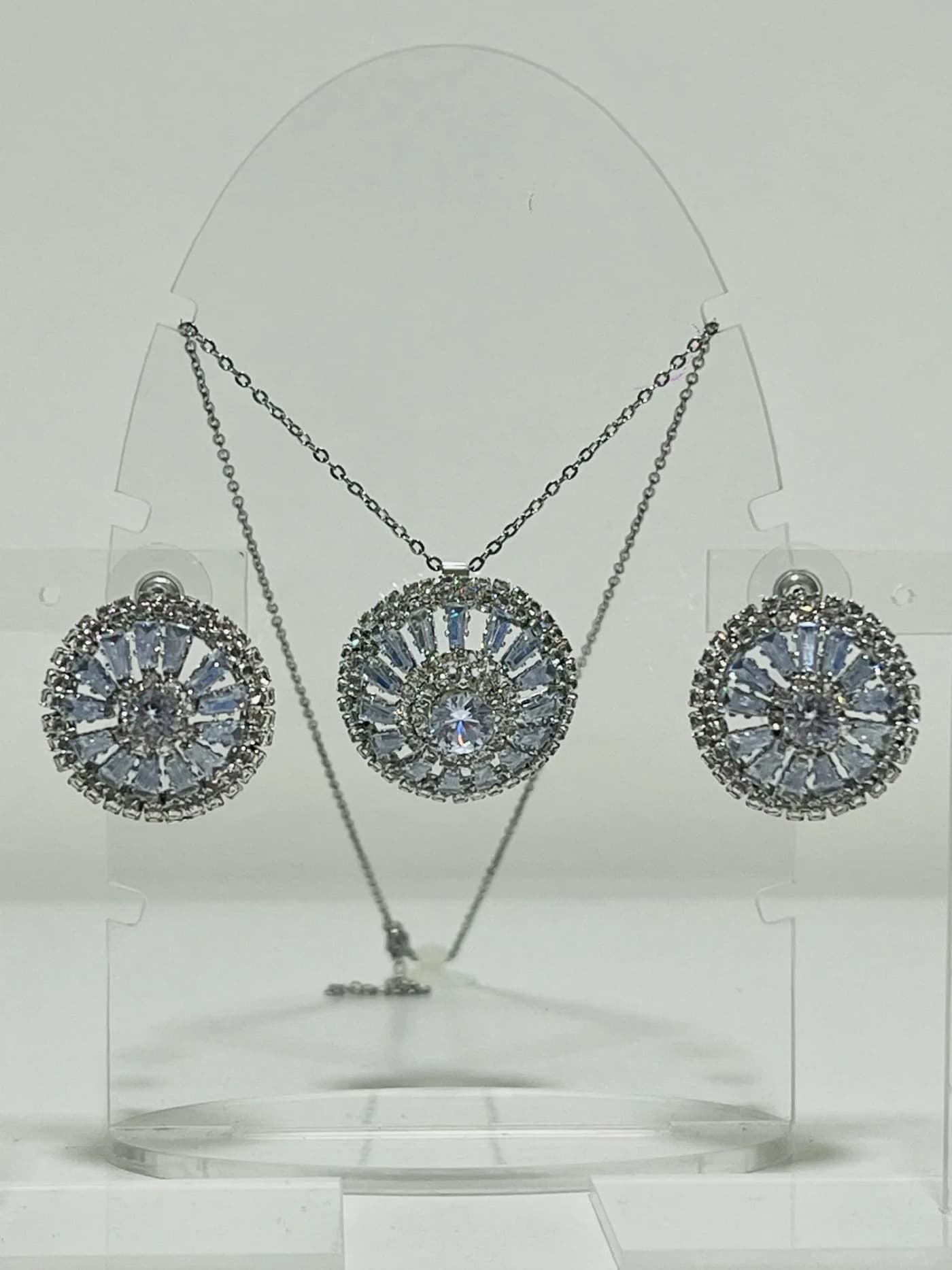 collar con aro brillante p