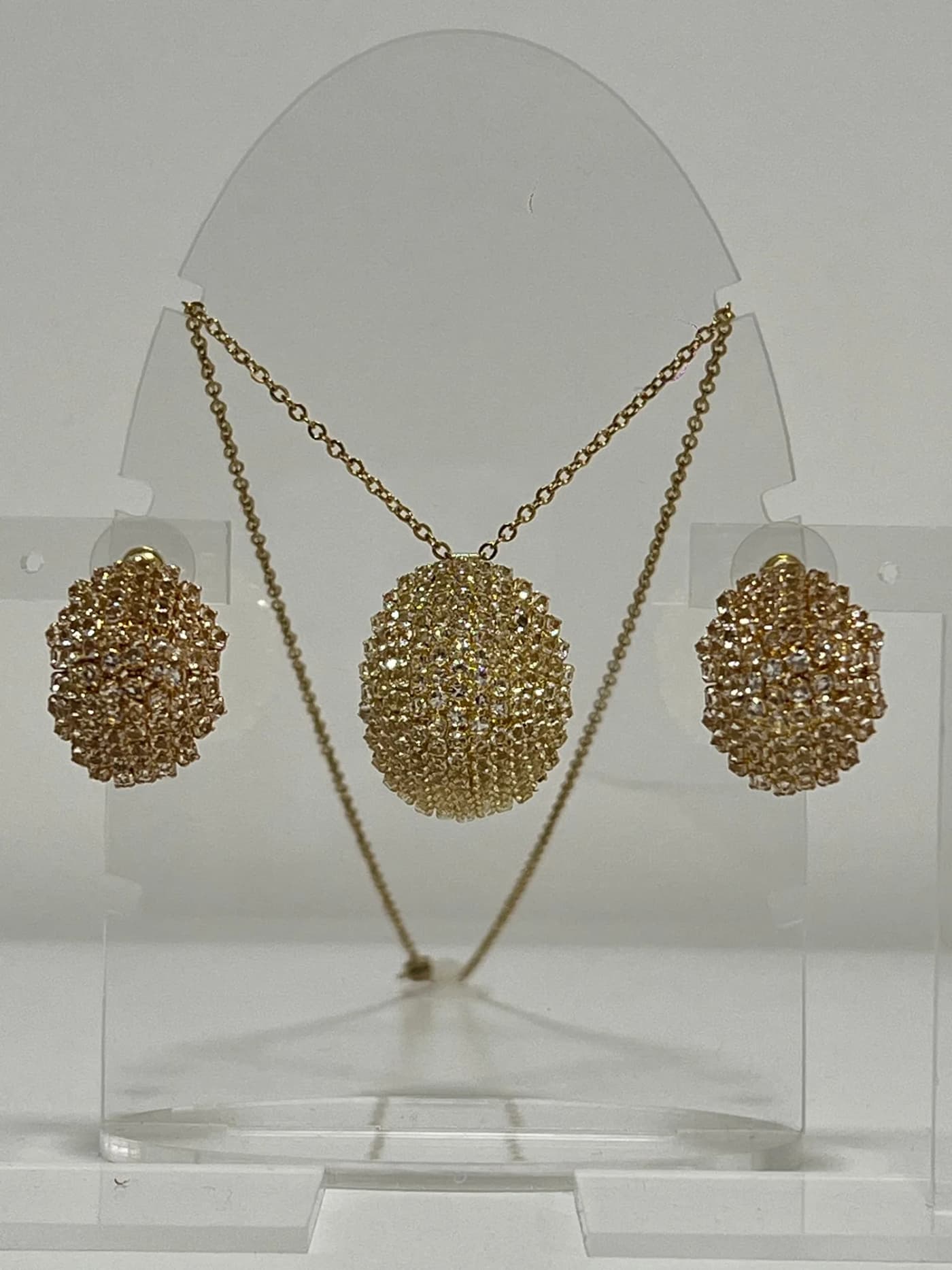 collar con aro brillgente do