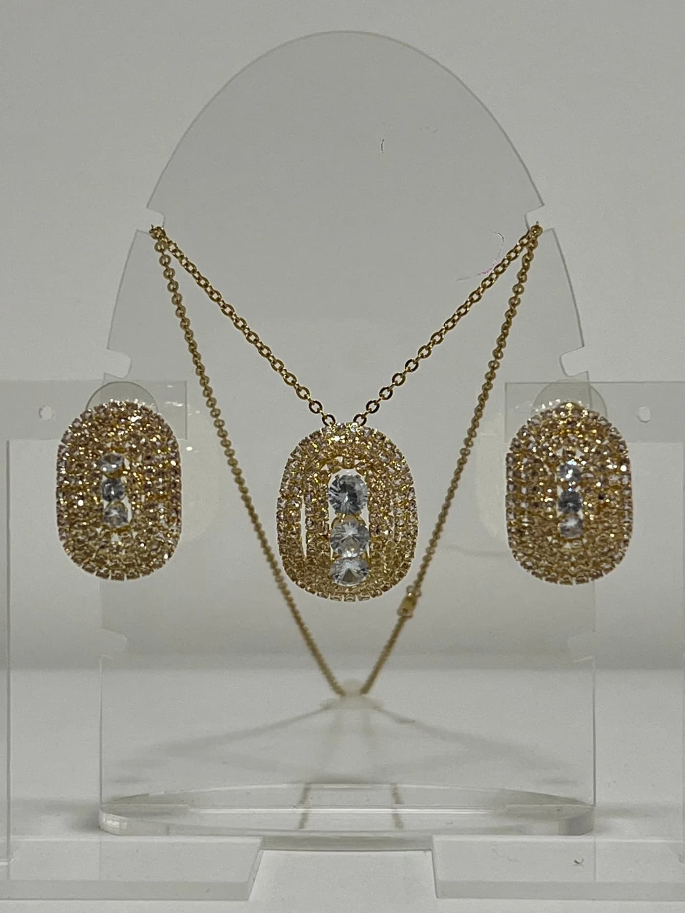 collar con aro brillgente do