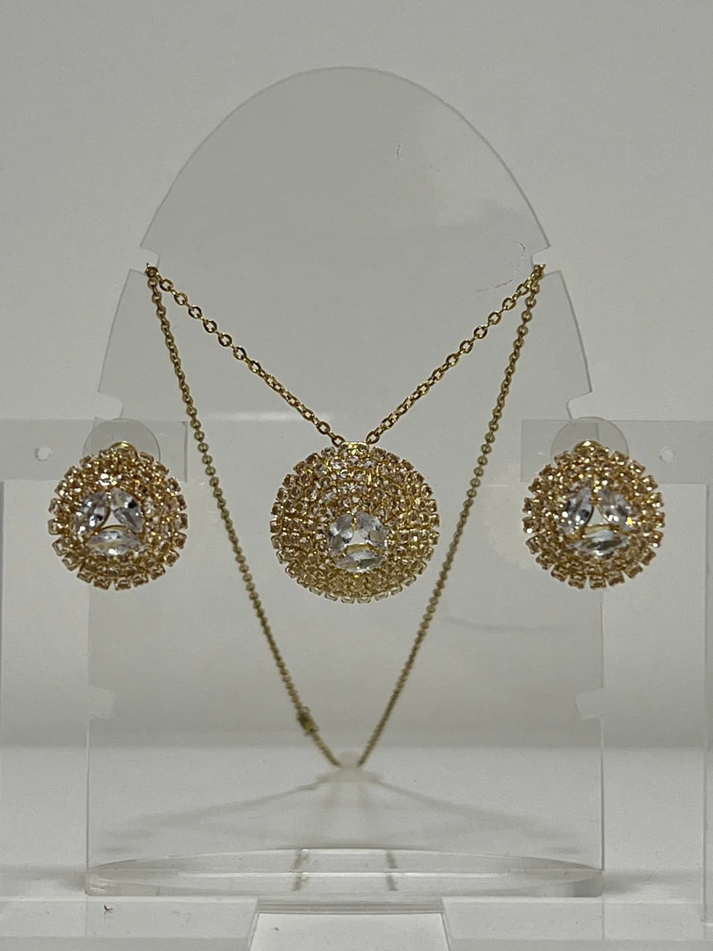 collar con aro brillgente do