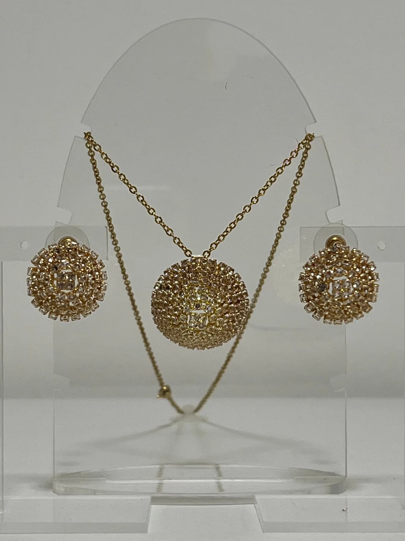 collar con aro brillgente do