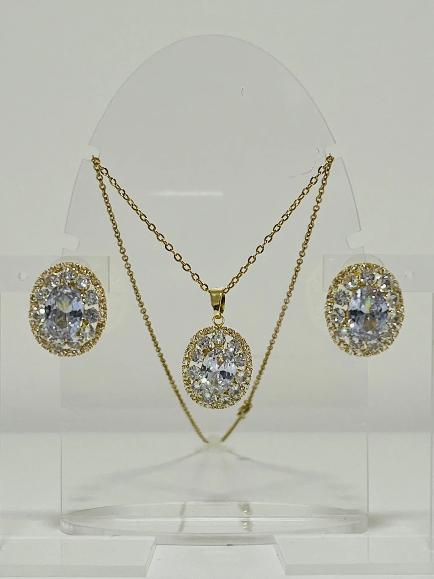 collar con aro brillgente do