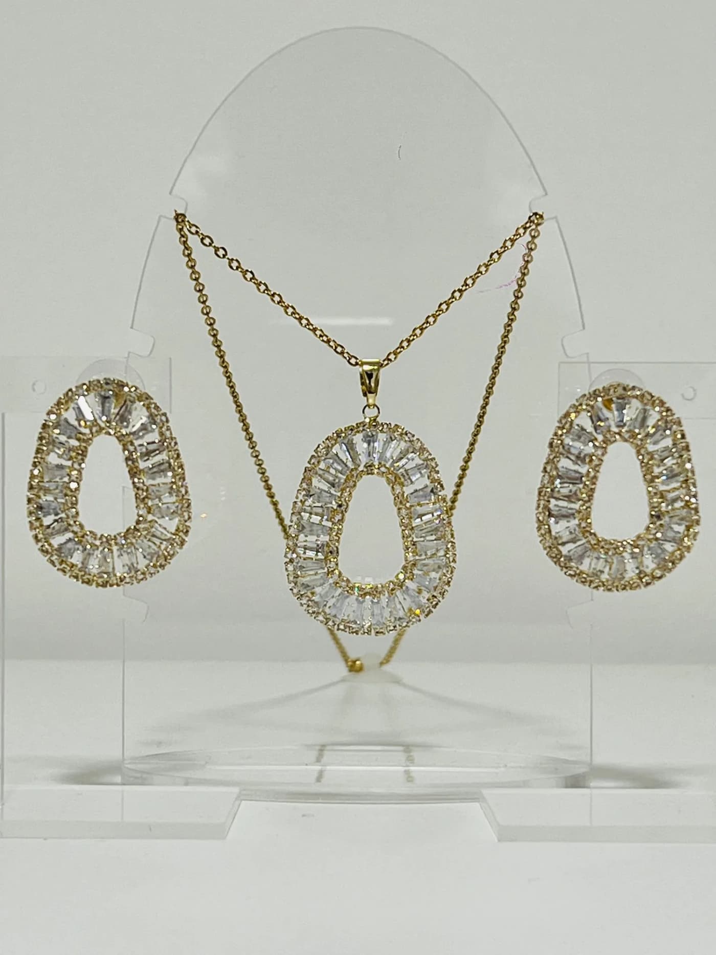 collar con aro brillgente do