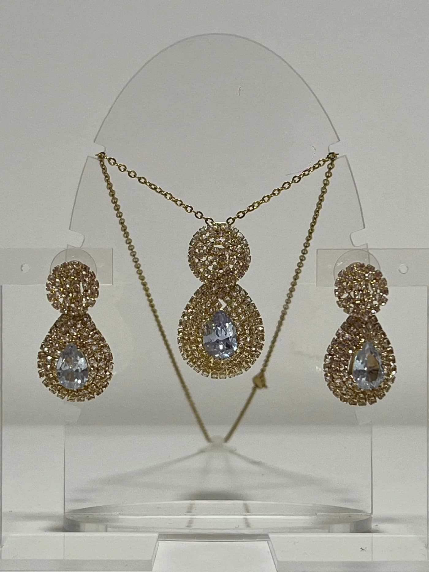 collar con aro brillgente do