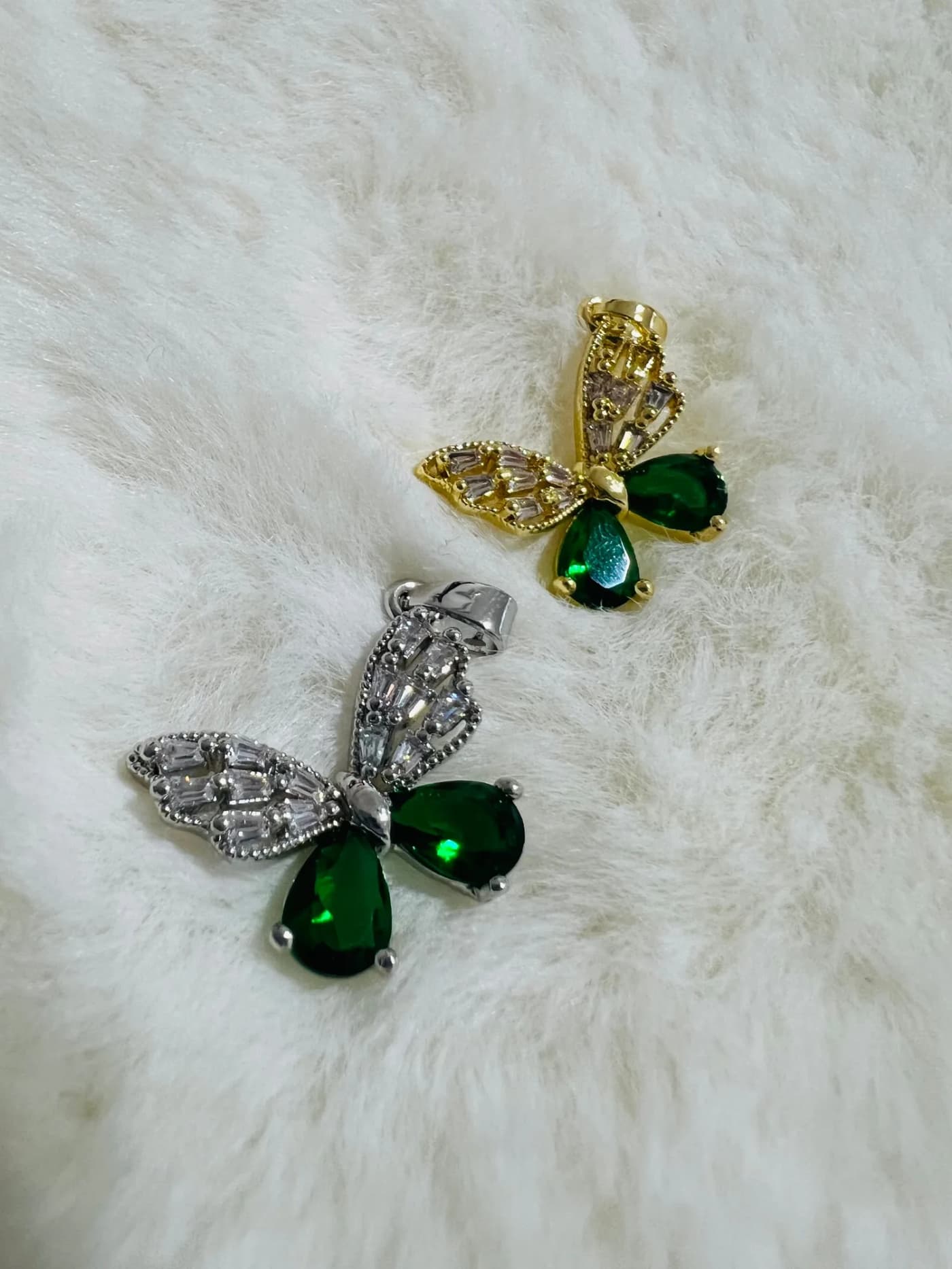 dije de mariposa p