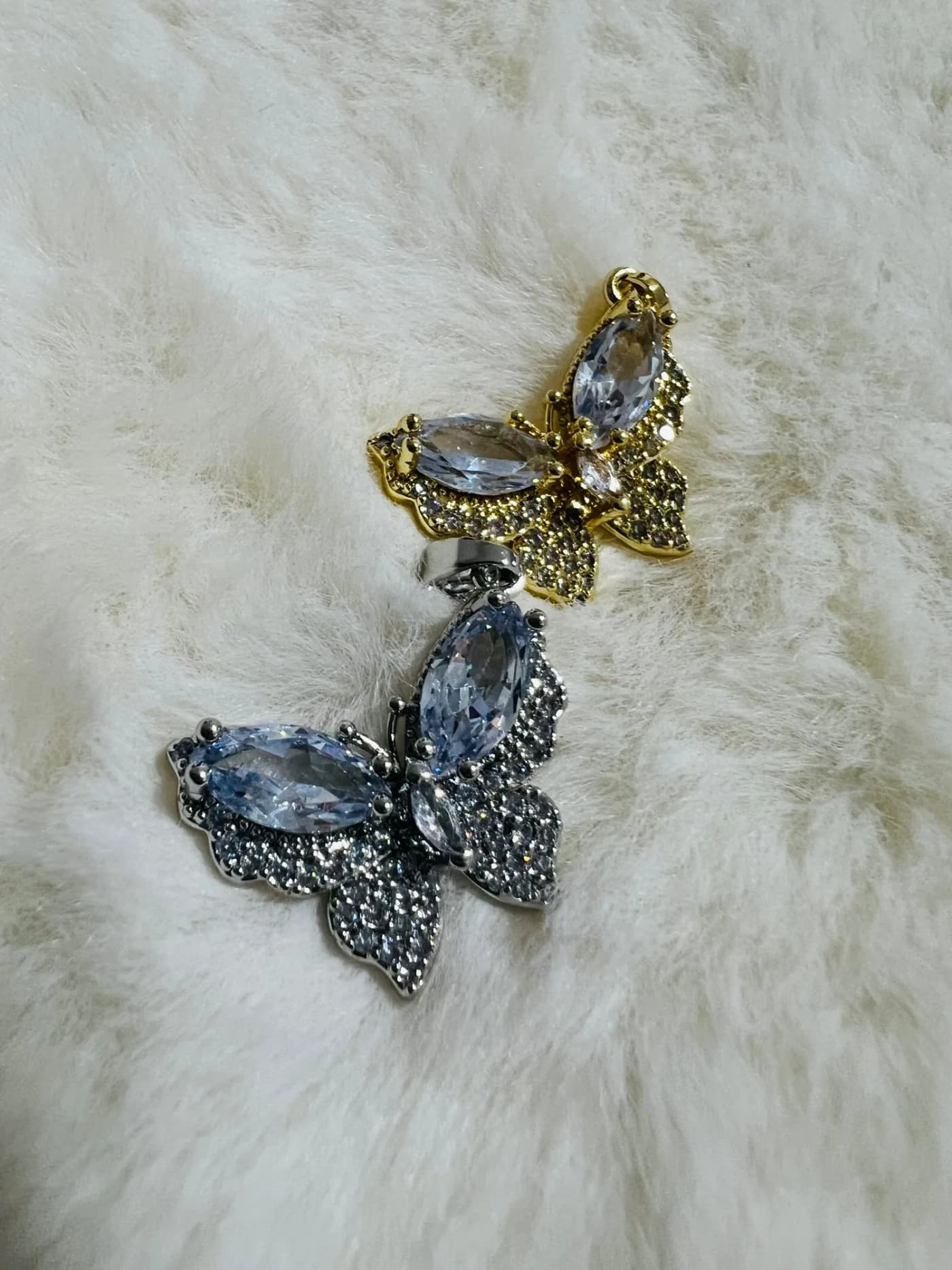 dije de mariposa p