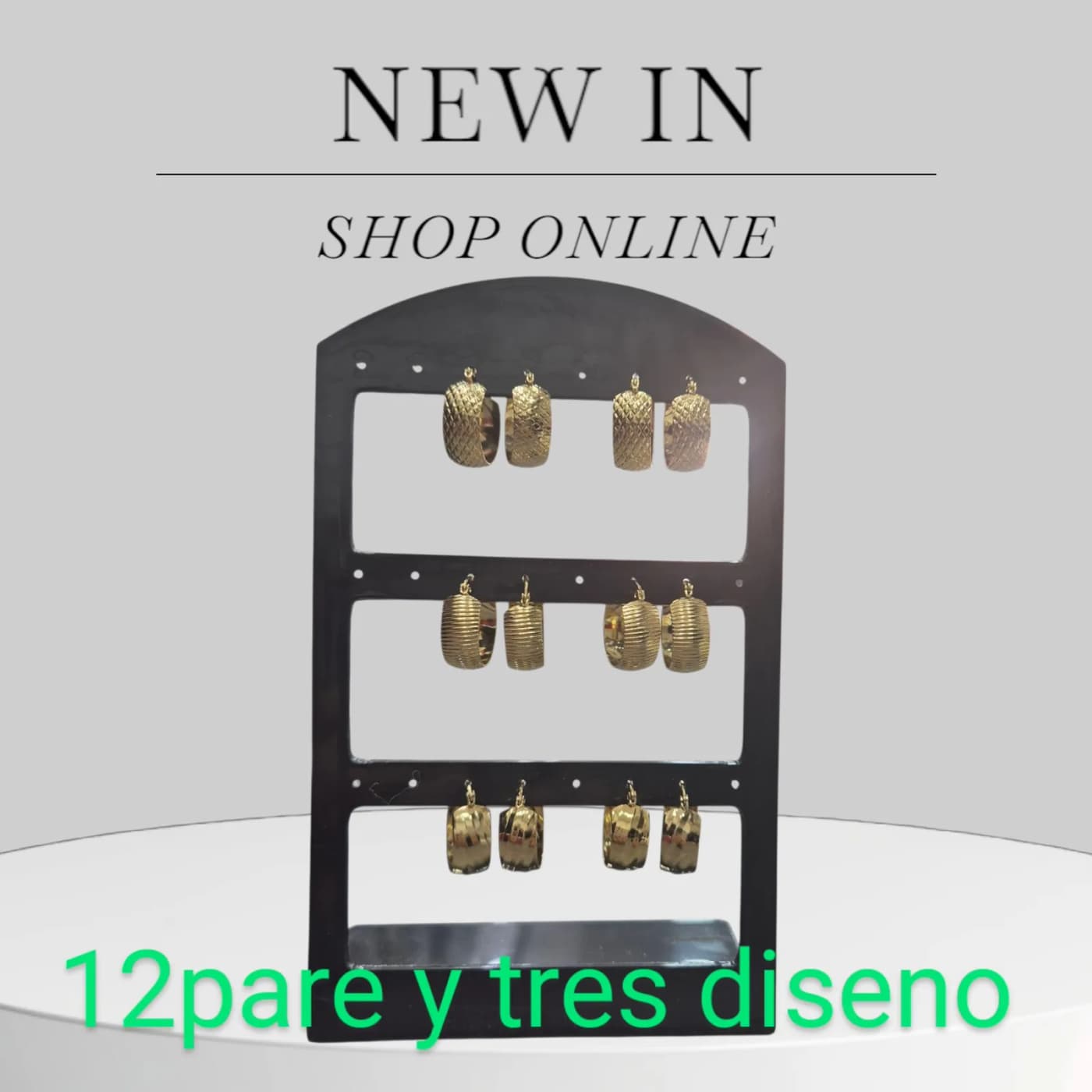 Argolla con Diseno 9*20mm dorado