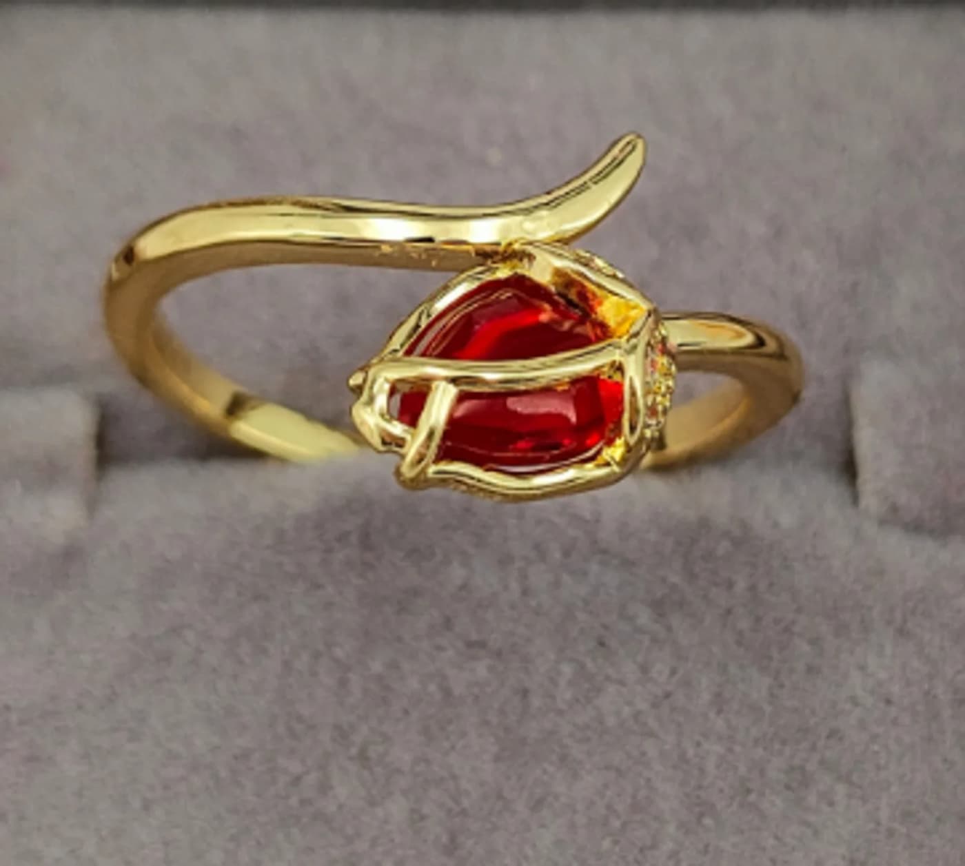 anillo dorado  ajustable