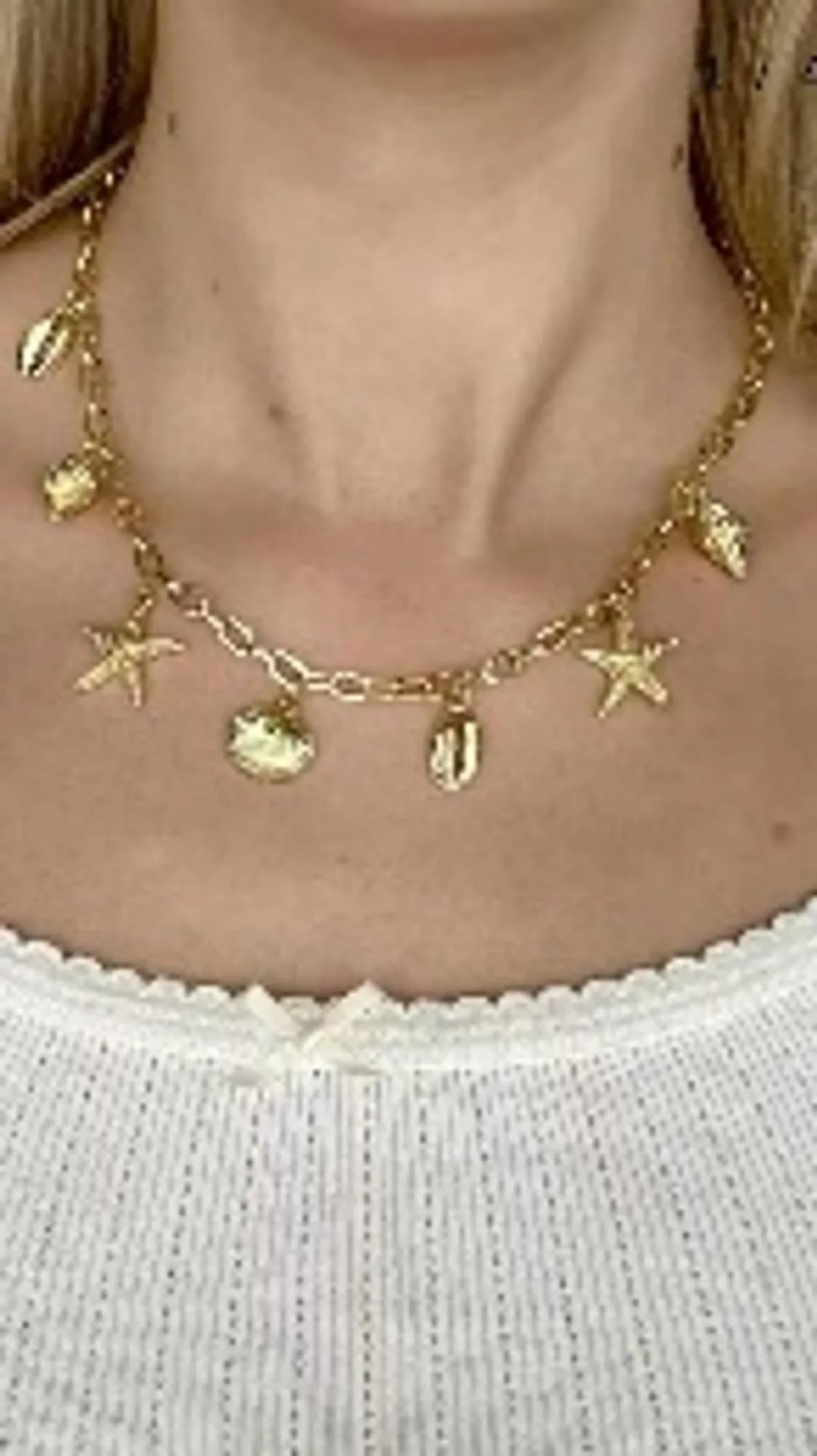 collar de mar dorado