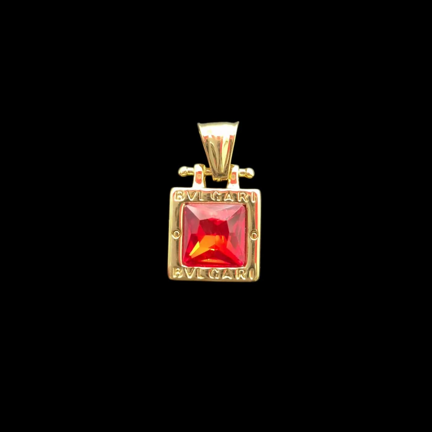 dije de bulgari do 1.5*1.5 rojo