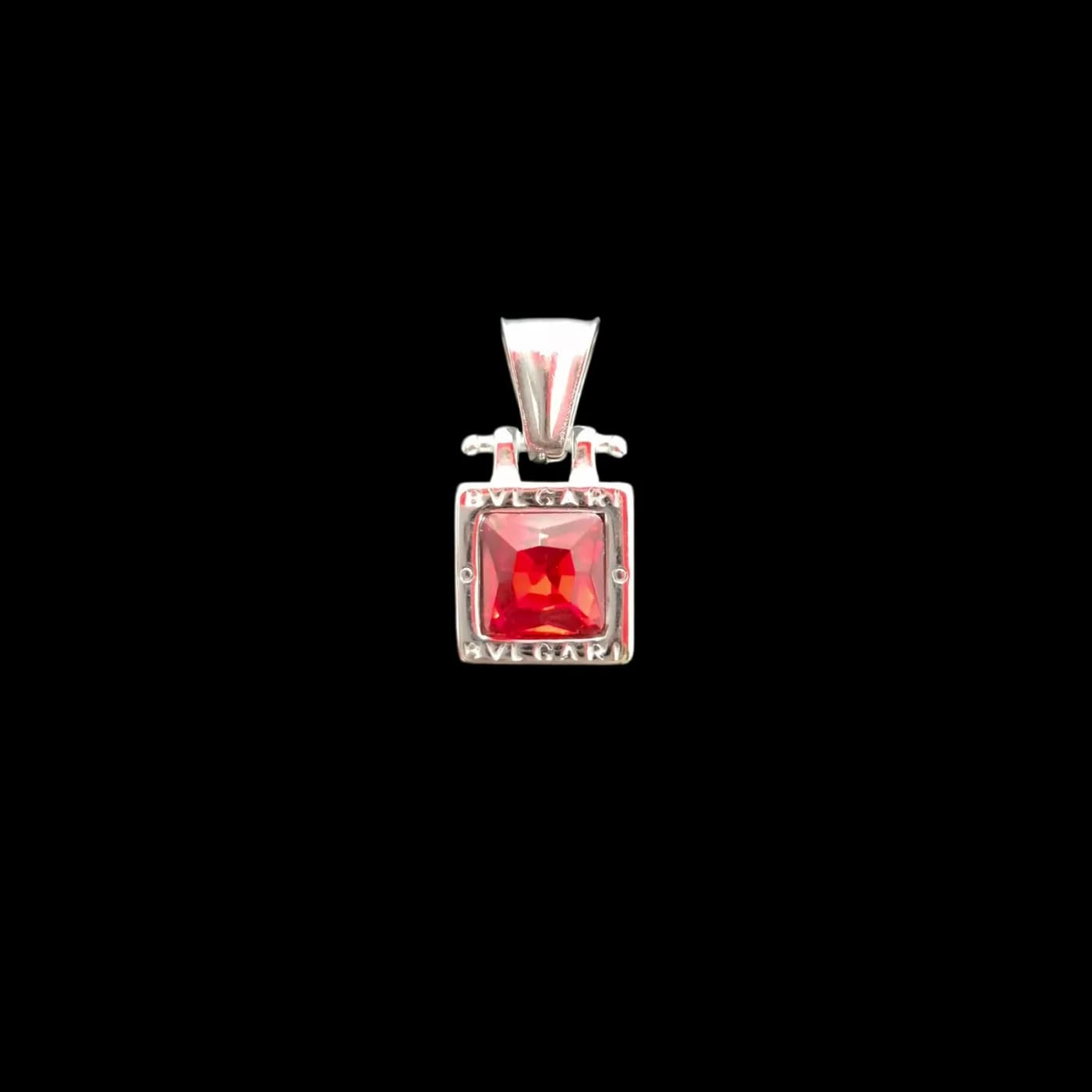 dije de bulgari p 1.2*1.2 rojo
