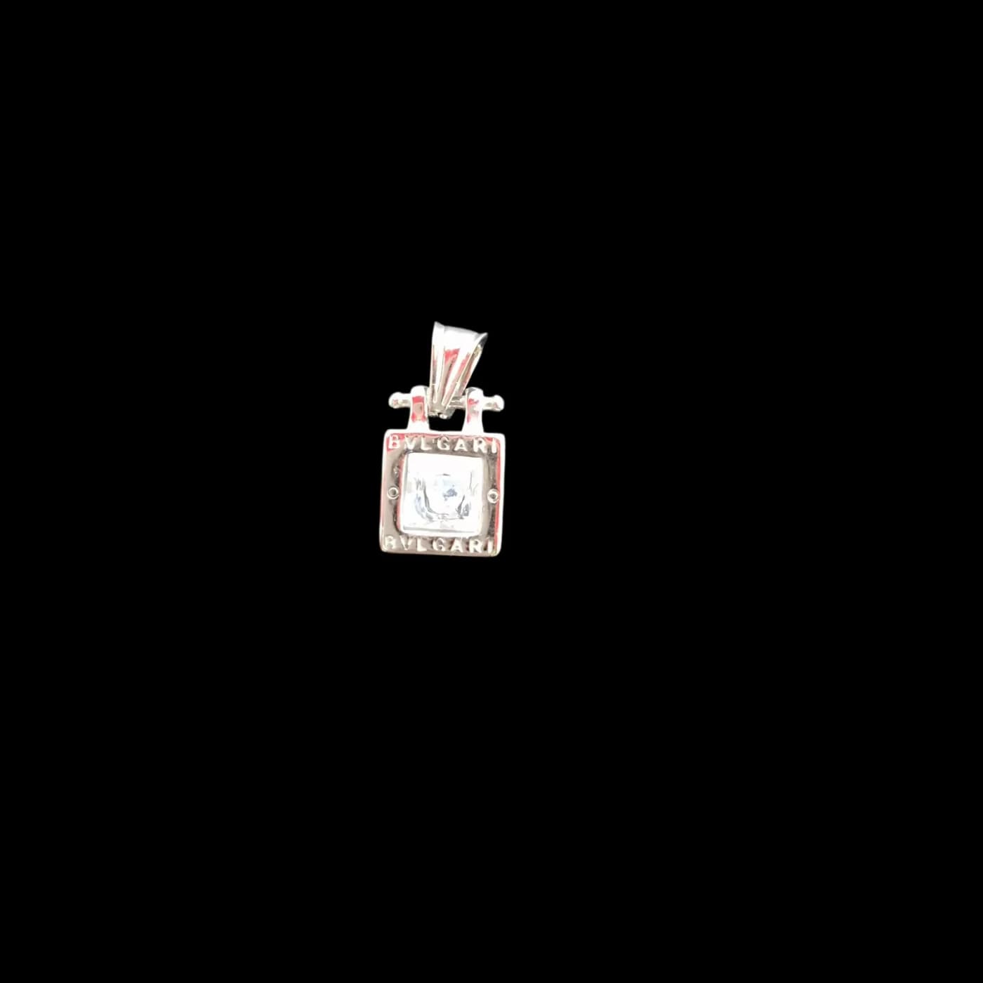 dije de bulgari p 1.0*1.0 blanco