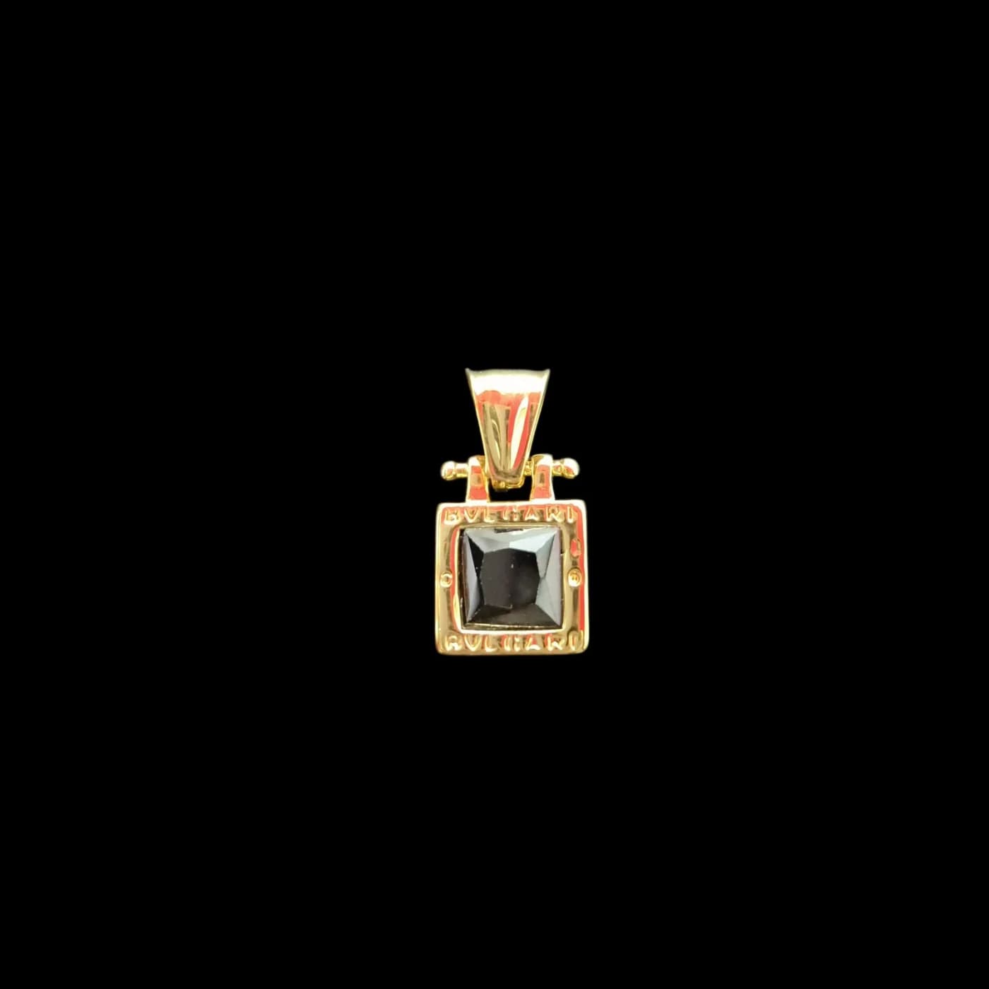 dije de bulgari do 1.0*1.0 negro