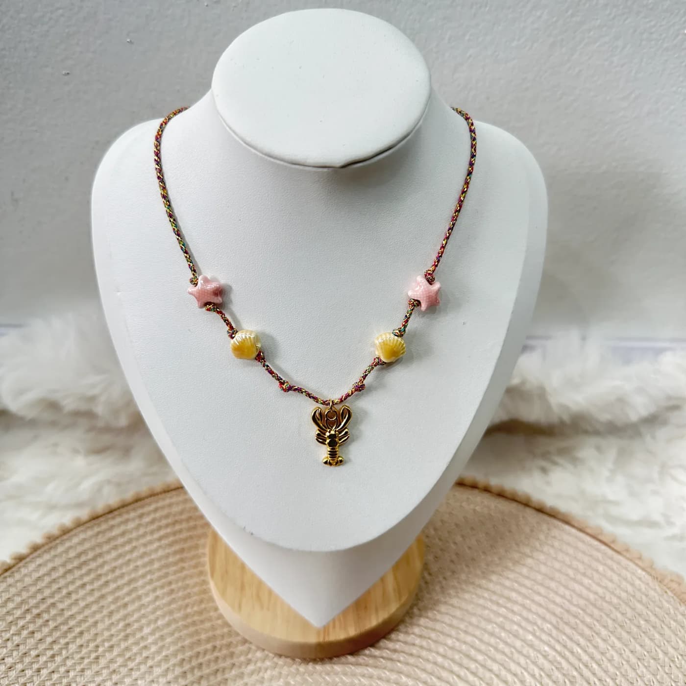Collar con dijes de mar