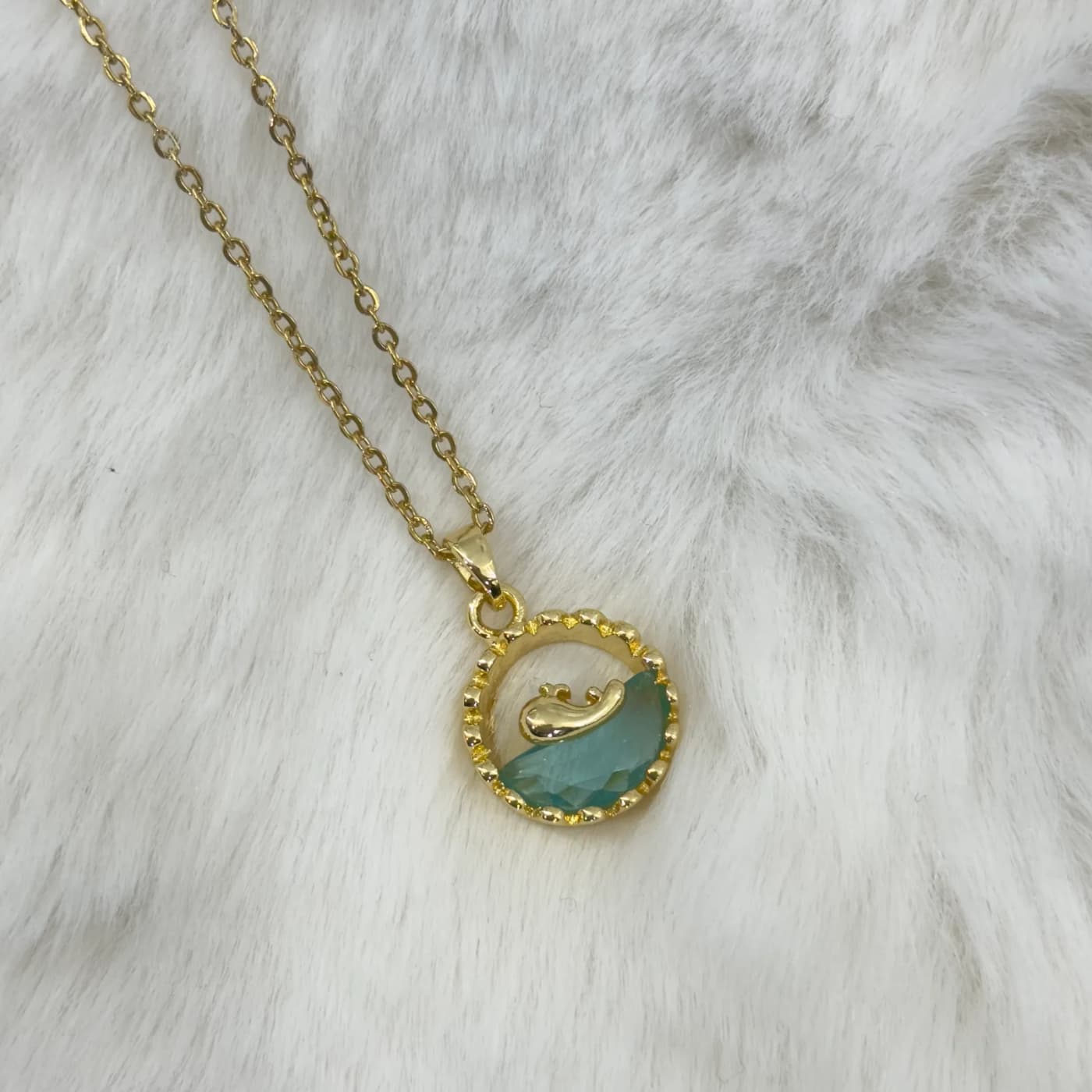 Collar ballena